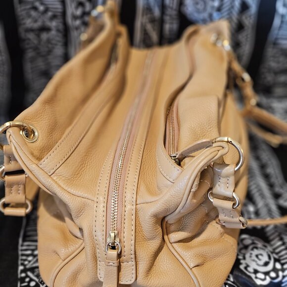 COLE HAAN Ruched Pebble leather top zip East West Shoulder Bag Beige w gold hw - Picture 8 of 13